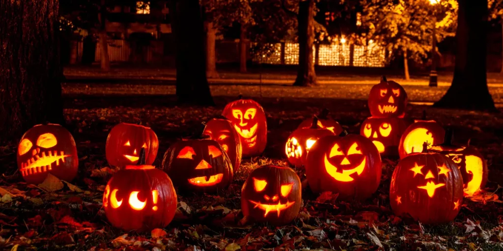 How Can You Decorate With Pumpkins Beyond Halloween? How Can You Decorate With Pumpkins Beyond Halloween?